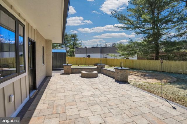 1312 S SHIP RD, West Chester, PA 19380