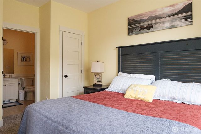 101 Flip Flop Lane, Oroville, WA 98844