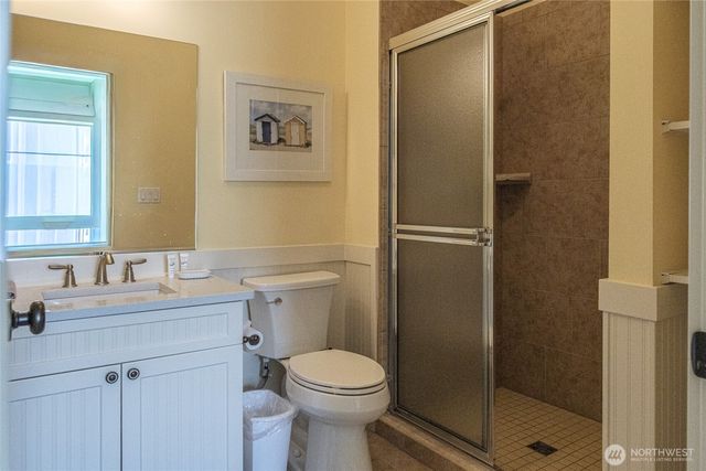 101 Flip Flop Lane, Oroville, WA 98844