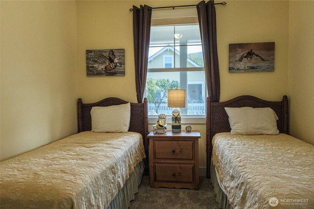 101 Flip Flop Lane, Oroville, WA 98844