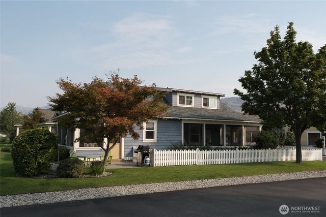 101 Flip Flop Lane, Oroville, WA 98844