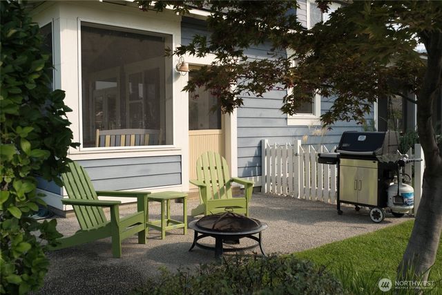 101 Flip Flop Lane, Oroville, WA 98844