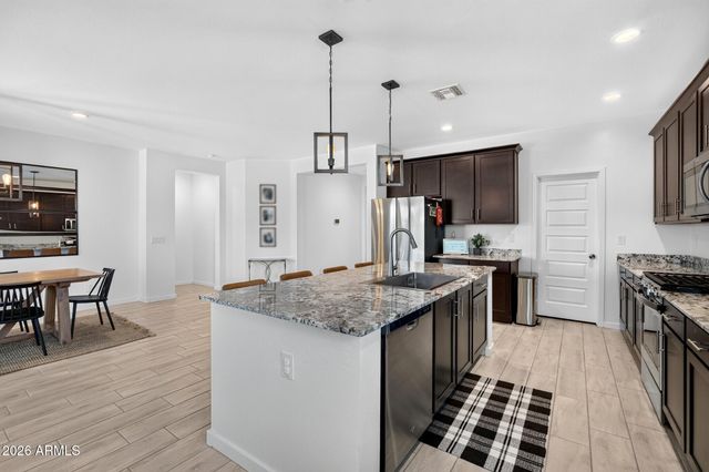 728 W MAGENA Drive, San Tan Valley, AZ 85140