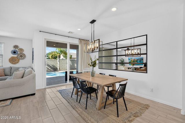 728 W MAGENA Drive, San Tan Valley, AZ 85140