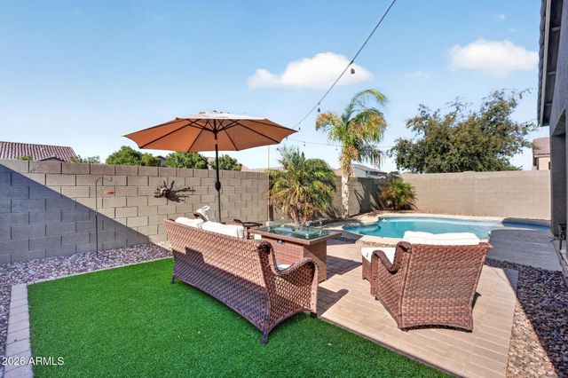 728 W MAGENA Drive, San Tan Valley, AZ 85140