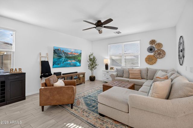 728 W MAGENA Drive, San Tan Valley, AZ 85140