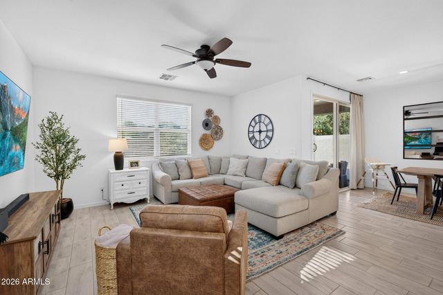 728 W MAGENA Drive, San Tan Valley, AZ 85140