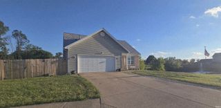 1918 St. Lucia Drive, Newburgh, IN 47630