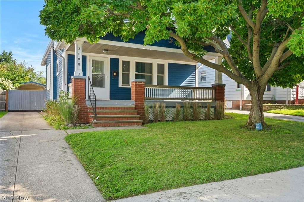 2400 Schell Avenue, Cleveland, OH 44109