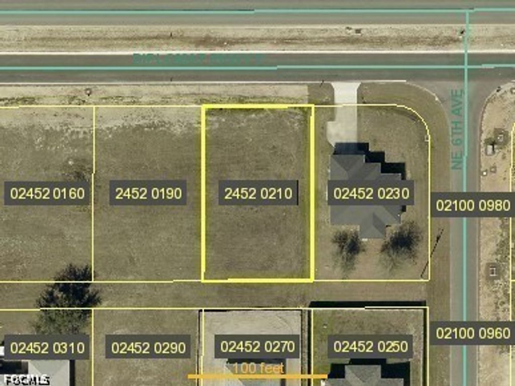 530 DIPLOMAT PKWY E, Cape Coral, FL 33909