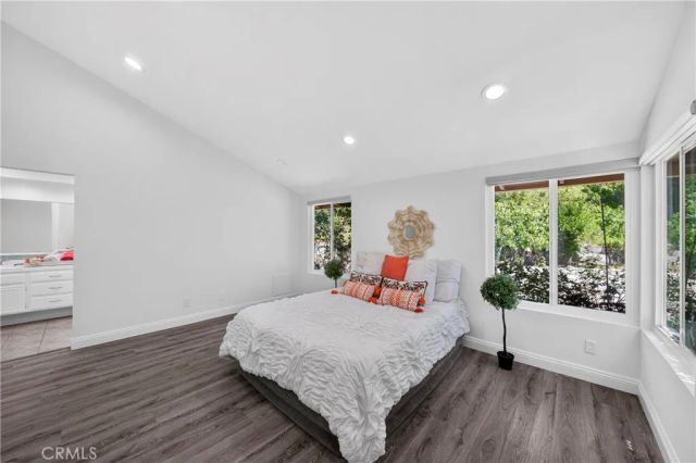404 Continental Ct, Newbury Park, CA 91320