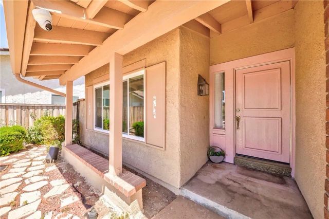 404 Continental Ct, Newbury Park, CA 91320