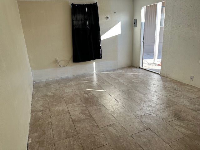 1795 Surf And Sand Drive, Bullhead City, AZ 86442