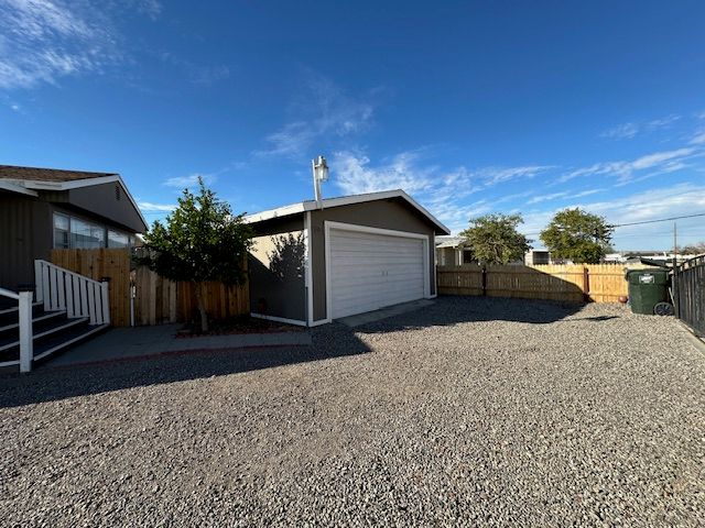 1795 Surf And Sand Drive, Bullhead City, AZ 86442