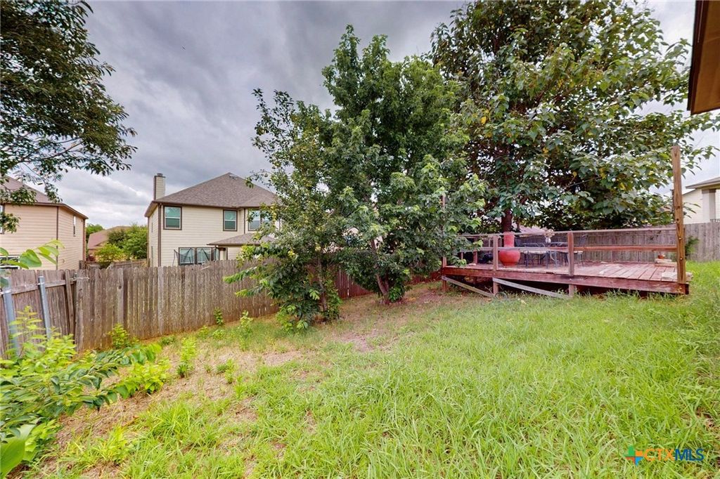 Image 31 of property listing at 140 Matthews Lane, Kyle, TX 78640