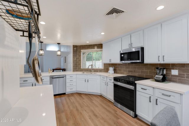 6451 E SUGARLOAF Street, Mesa, AZ 85215