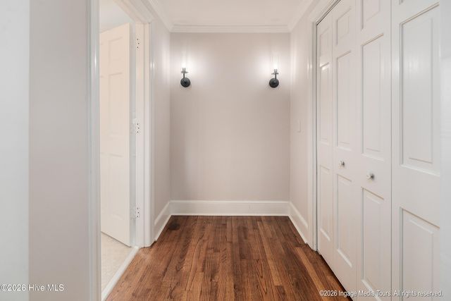 696 Laurie Ellis Road, Winterville, NC 28590