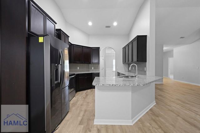 38 Sidney Court, Hinesville, GA 31313