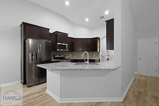 38 Sidney Court, Hinesville, GA 31313