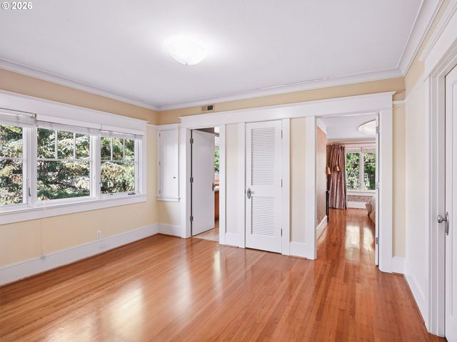2517 Ne HAMBLET St, Portland, OR 97212