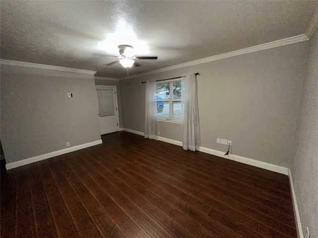 1303 N Morris Street, Mckinney, TX 75069
