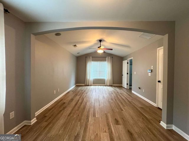 10 Bayview Drive, Newnan, GA 30265