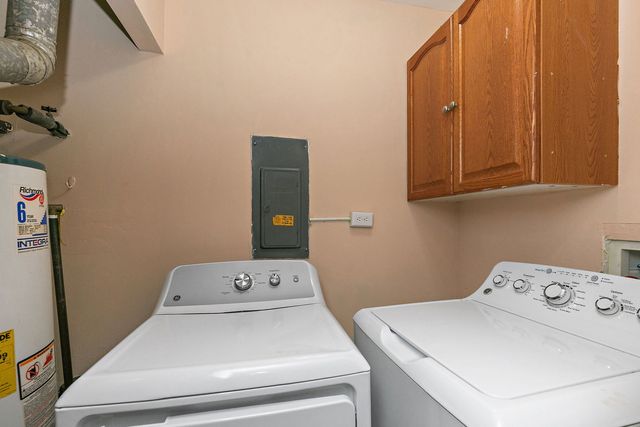 7544 Bristol Lane 4, Hanover Park, IL 60133