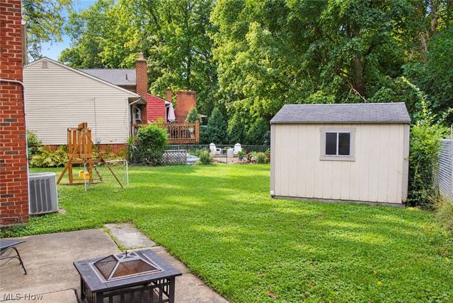 6254 Colebrook Road, Parma Heights, OH 44130