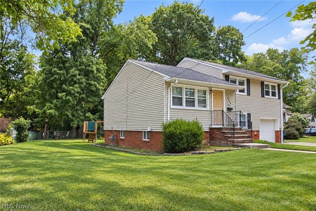6254 Colebrook Road, Parma Heights, OH 44130