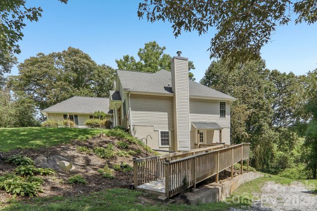 1414 Kanuga Road, Hendersonville, NC 28739