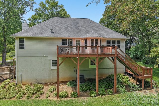 1414 Kanuga Road, Hendersonville, NC 28739