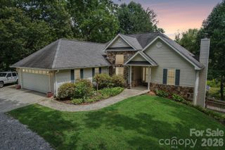 1414 Kanuga Road, Hendersonville, NC 28739