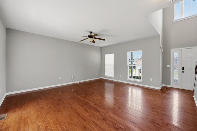 6025 Winning Colors Court, Richmond, KY 40475
