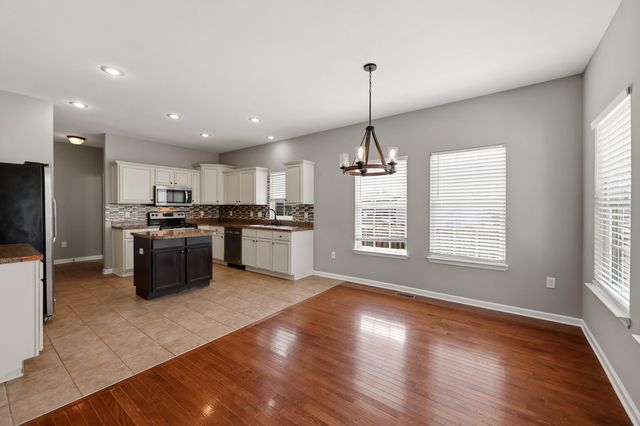 6025 Winning Colors Court, Richmond, KY 40475