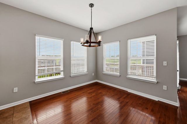 6025 Winning Colors Court, Richmond, KY 40475