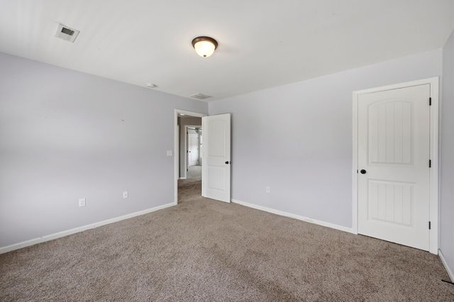 6025 Winning Colors Court, Richmond, KY 40475