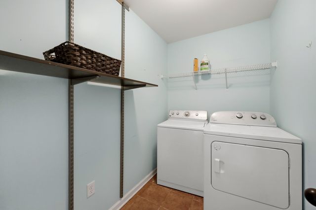 6025 Winning Colors Court, Richmond, KY 40475