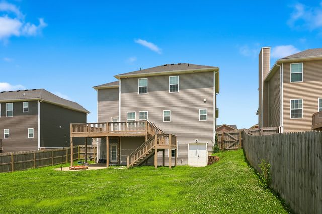6025 Winning Colors Court, Richmond, KY 40475
