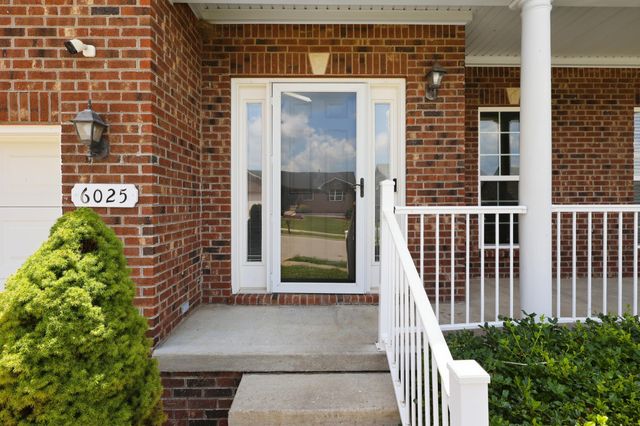 6025 Winning Colors Court, Richmond, KY 40475