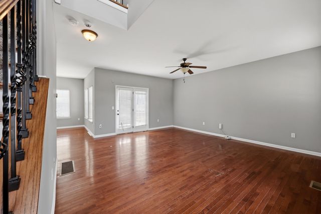 6025 Winning Colors Court, Richmond, KY 40475