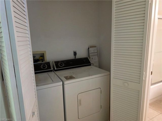 5735 Foxlake DR 8, North Fort Myers, FL 33917