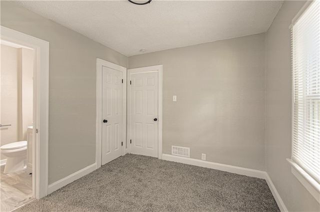 5900 Wabash Avenue, Kansas City, MO 64130