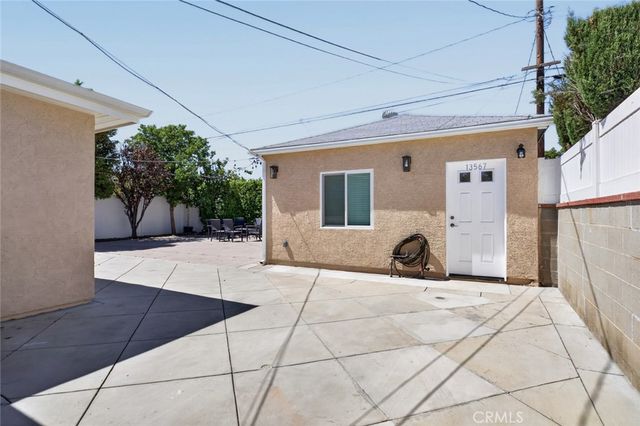 13567 Montague Street, Arleta, CA 91311
