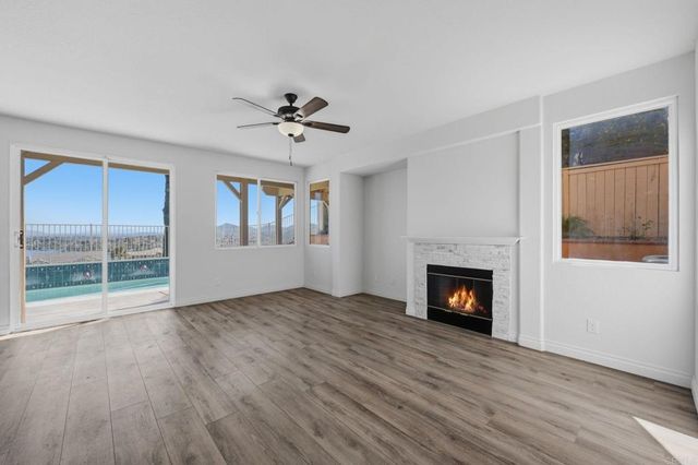 29 Villa Valtelena, Lake Elsinore, CA 92532