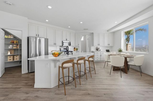 29 Villa Valtelena, Lake Elsinore, CA 92532