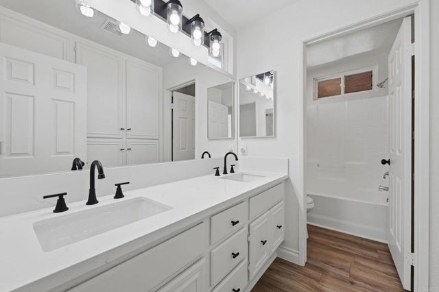 29 Villa Valtelena, Lake Elsinore, CA 92532