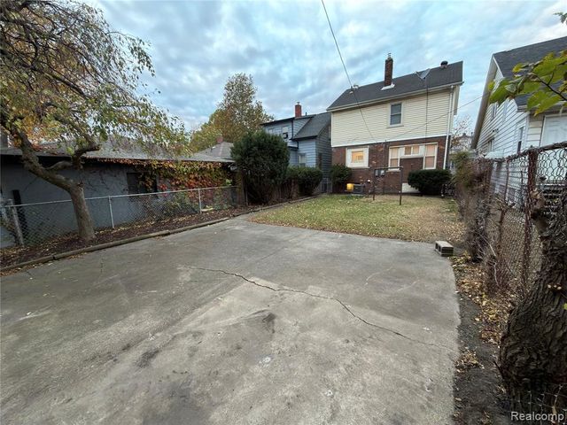 311 Richter Street, River Rouge, MI 48218