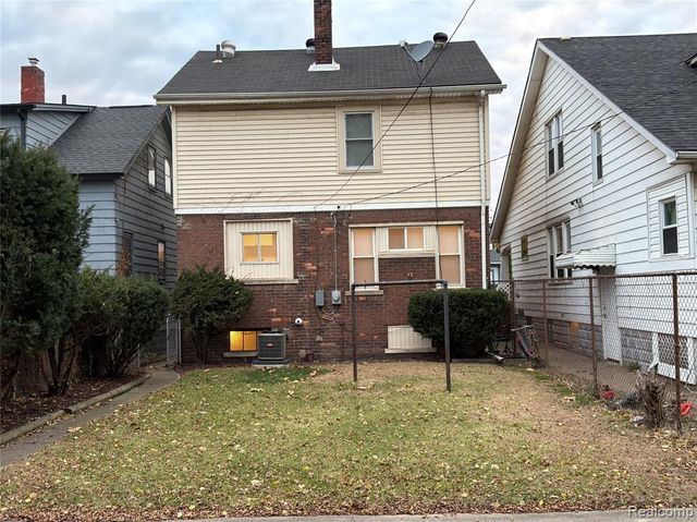 311 Richter Street, River Rouge, MI 48218