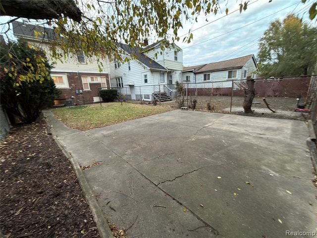 311 Richter Street, River Rouge, MI 48218