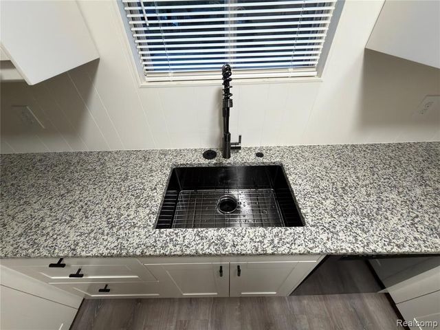 311 Richter Street, River Rouge, MI 48218